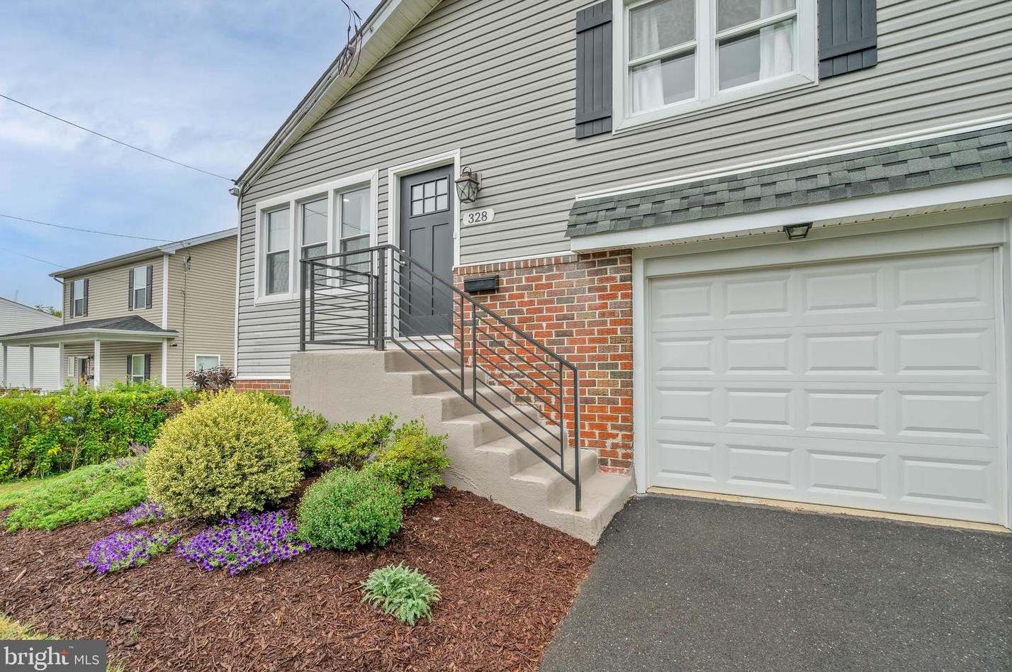 328 Ruscombe Ave, Ardsley, PA 19038