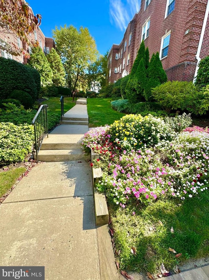 104 Woodside Rd #b-202, Haverford, PA 19041