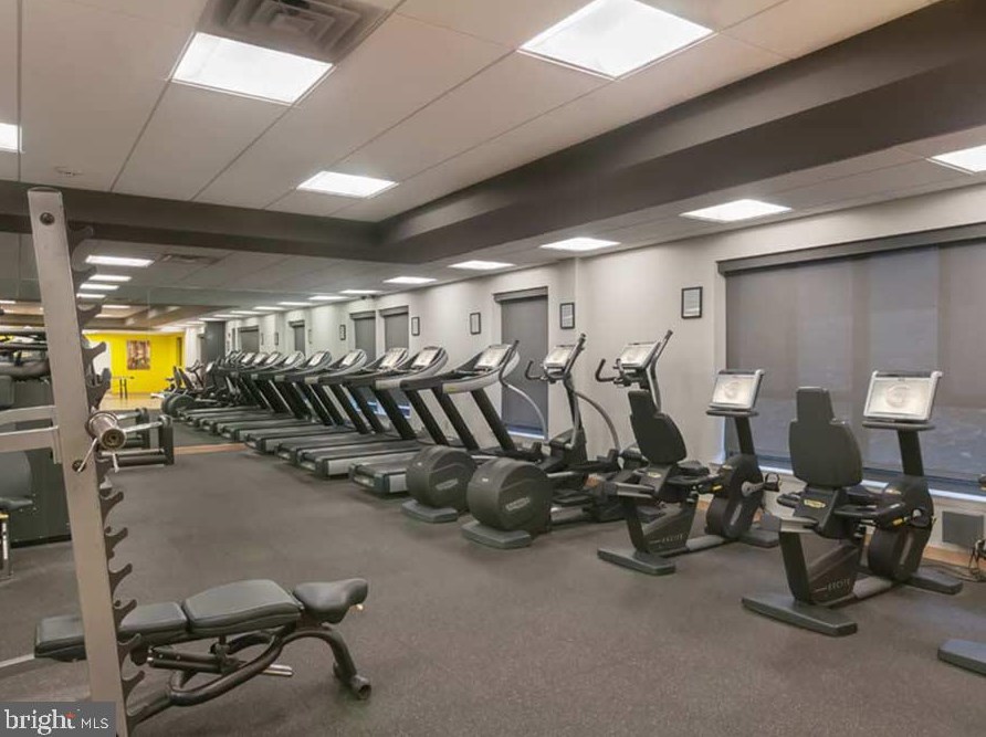 1001 Easton Rd #m315, Willow Grove, PA 19090