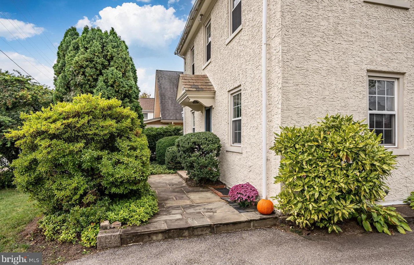 1415 Markley St, Norristown, PA 19401
