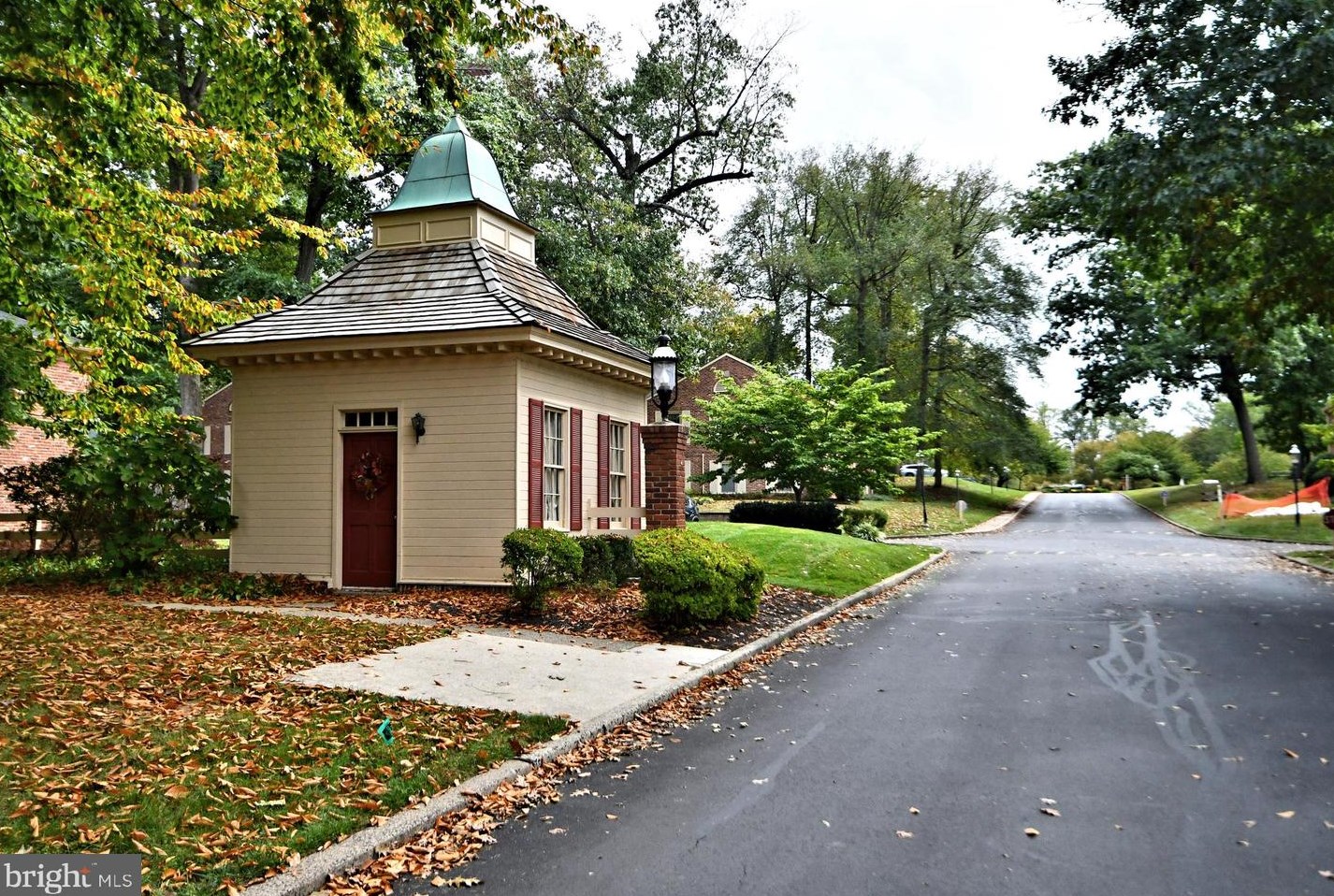 102 Stafford Dr #l 26b, Blue Bell, PA 19422