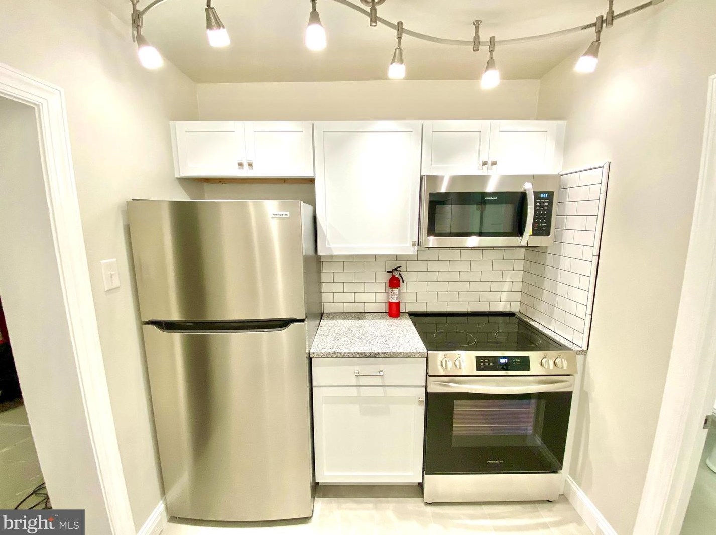 63 King St, Pottstown, PA 19464-9504