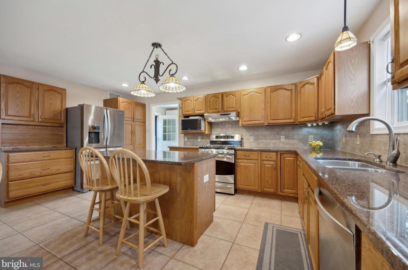 1000 Welsh Rd, Lansdale, PA 19446