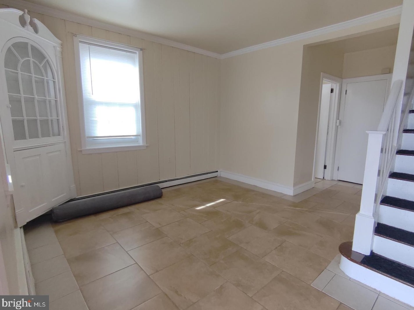 221 N Henderson Rd #c, Norristown, PA 19406
