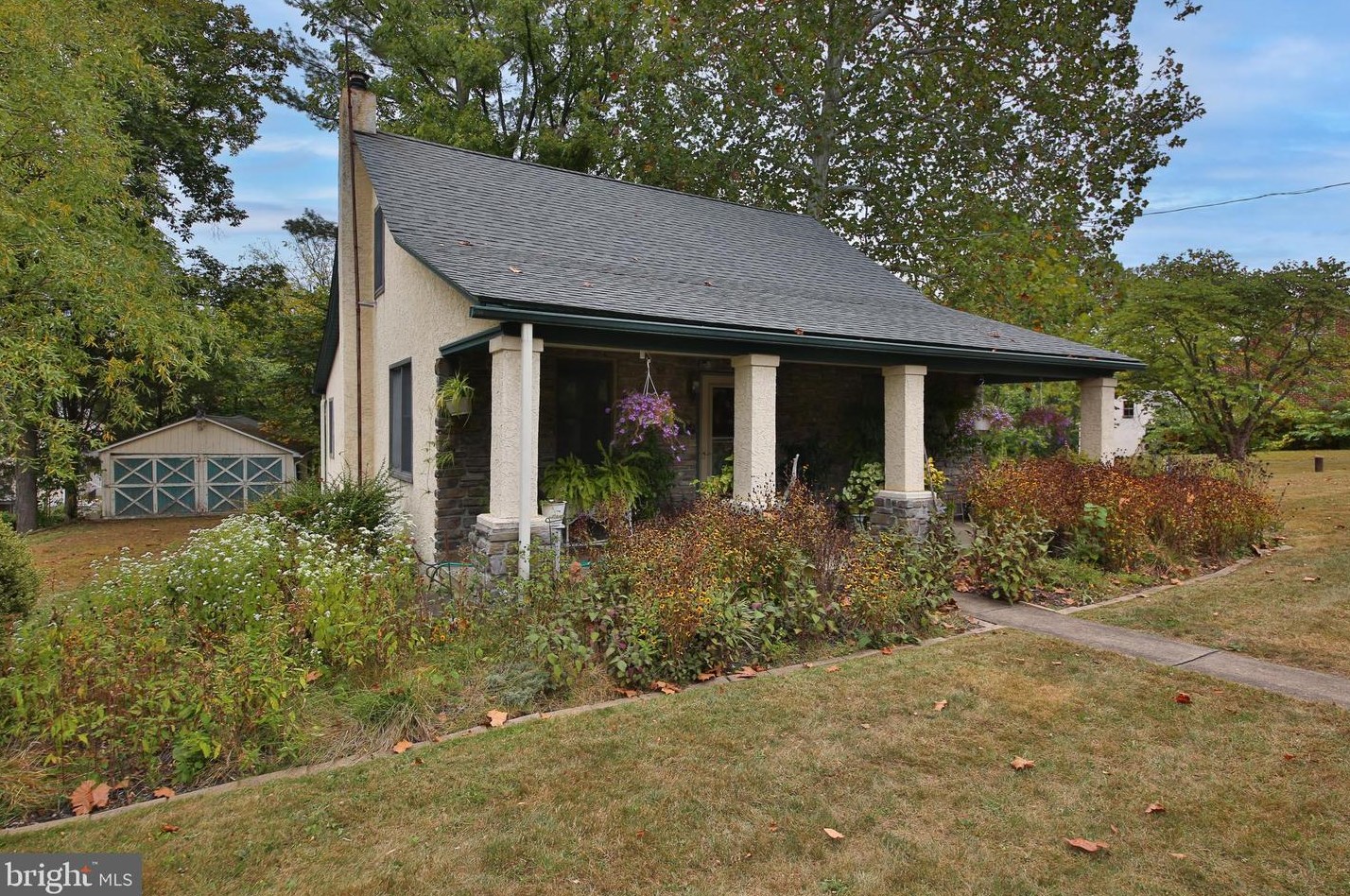 205 Green St, Green Lane, PA 18054