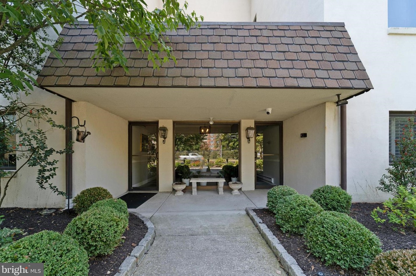 432 Montgomery Ave #401, Haverford, PA 19041