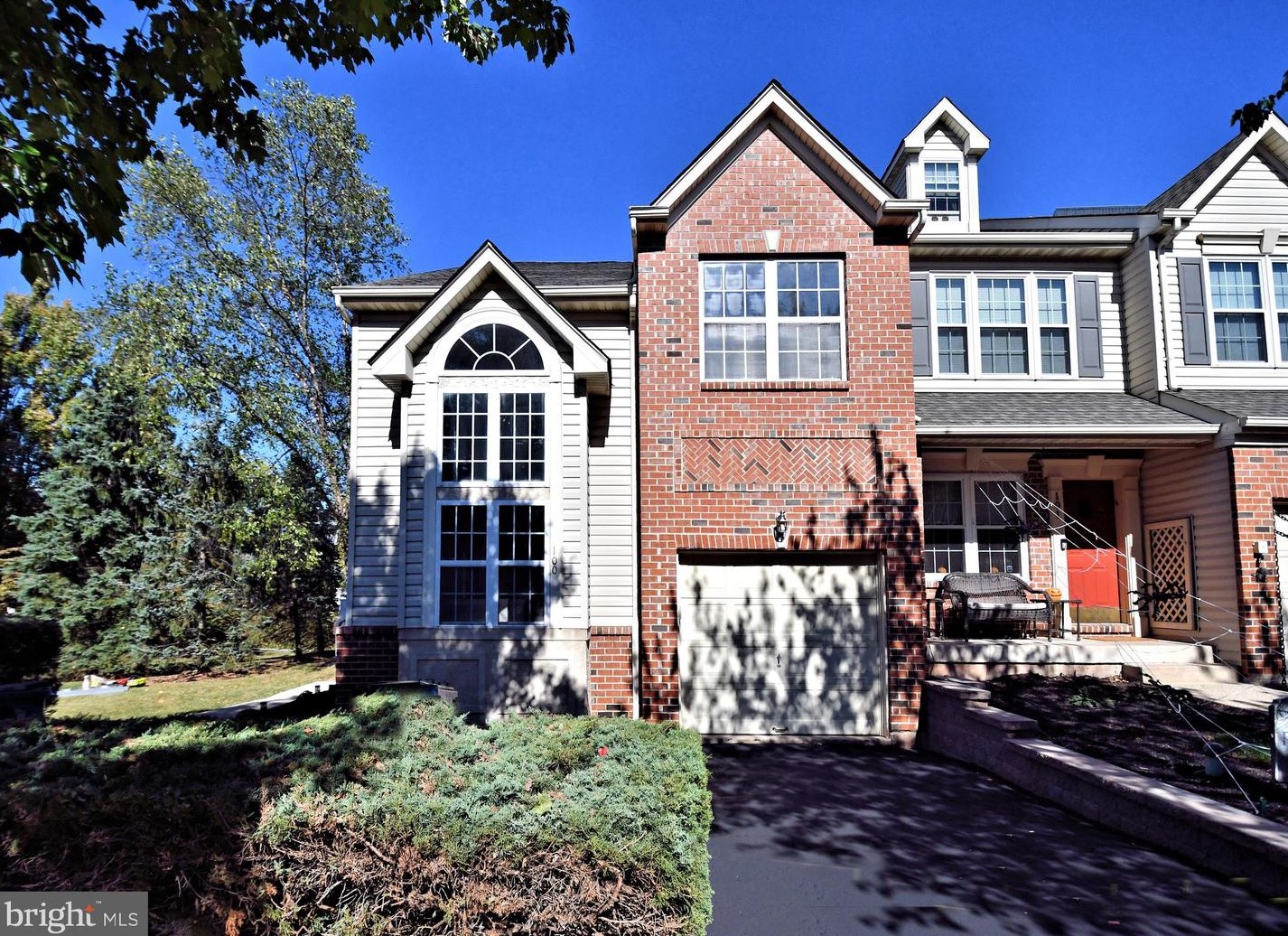 100 Williamsburg Way, Lansdale, PA 19446