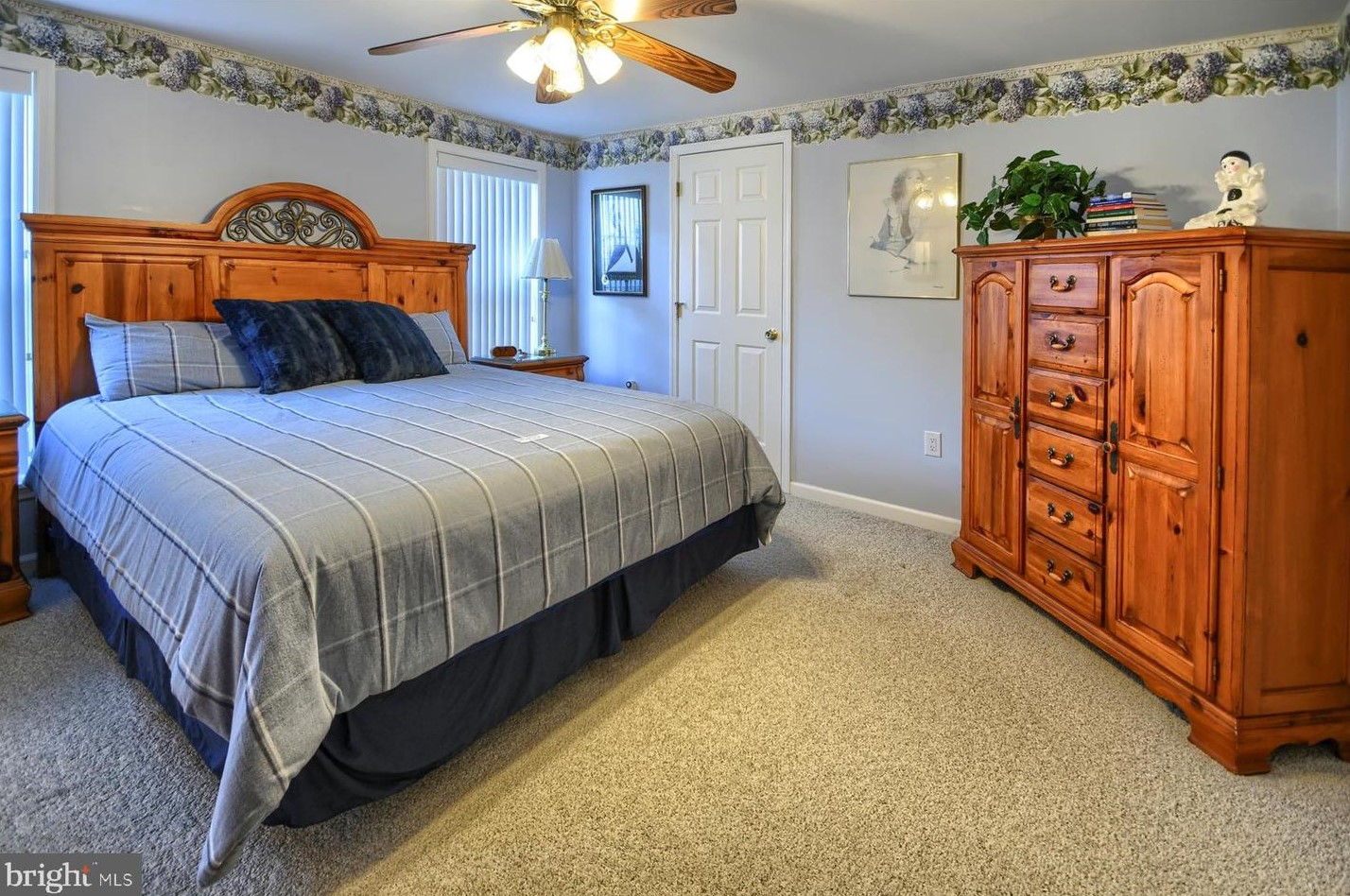 3017 Inkberry Cir, North Wales PA 19454-4440 exterior