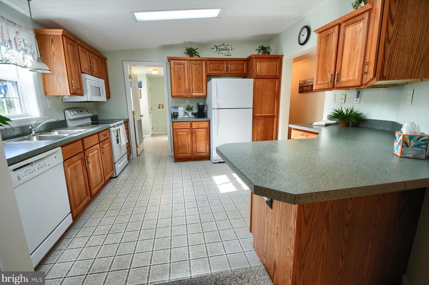 3017 Inkberry Cir, North Wales PA 19454-4440 exterior