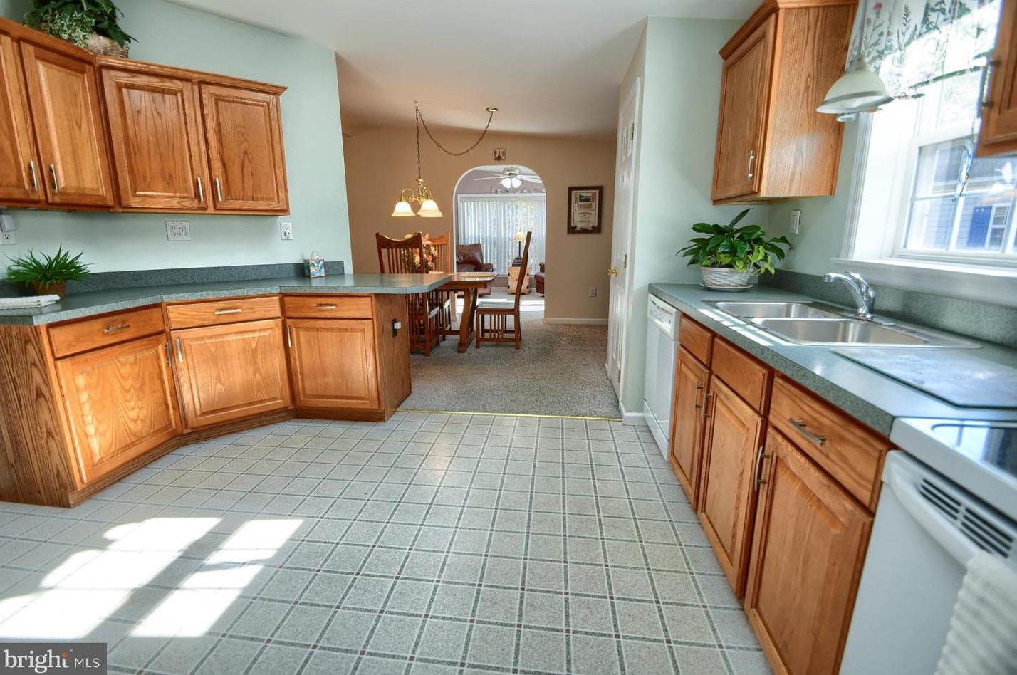 3017 Inkberry Cir, North Wales PA 19454-4440 exterior