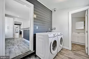 105 W Wood St, Norristown, PA 19401 - Photo 20