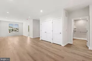 26 S York Rd, Hatboro, PA 19040 - Photo 1