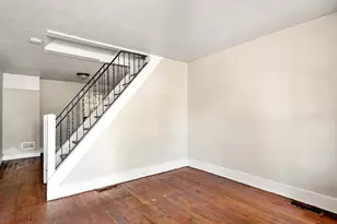 564 Walnut St, Pottstown, PA 19464 - Photo 2