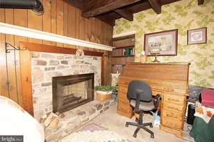 1025 Reihman Rd, Green Lane, PA 18054 - Photo 12