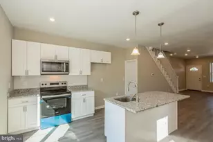 532 Bush St, Bridgeport, PA 19405 - Photo 24