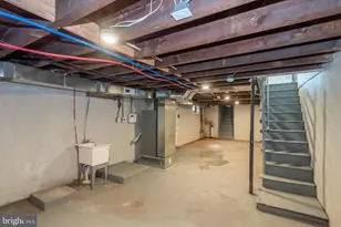 532 Bush St, Bridgeport, PA 19405 - Photo 44