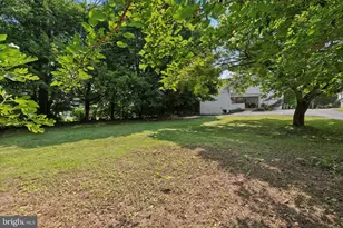 1410 Butler Pike, Conshohocken, PA 19428 - Photo 34