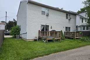 1106 E Pleasant Ave, Glenside, PA 19038 - Photo 2