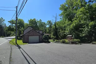 770 Gravel Pike, Palm, PA 18070 - Photo 2