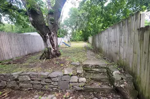 666 Manatawny St, Pottstown, PA 19464 - Photo 6