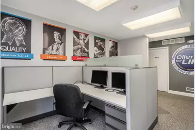 3238 W Germantown Pike, Norristown, PA 19403 - Photo 18