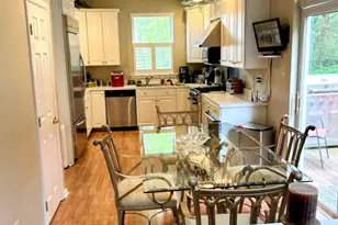 220 Hampton Green Dr, North Wales, PA 19454 - Photo 12