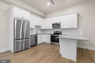 30 W Broad St, Souderton, PA 18964 - Photo 18