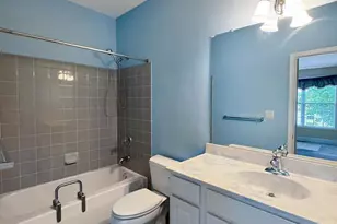 2413 Sentry Ct, Norristown, PA 19401 - Photo 16