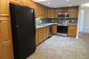 126 Berwick Pl, Lansdale, PA 19446 - Photo 6