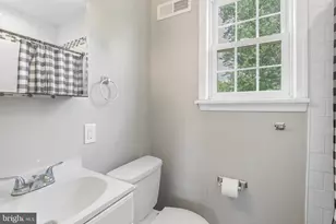 1326 Germantown Pike, Plymouth Meeting, PA 19462 - Photo 16