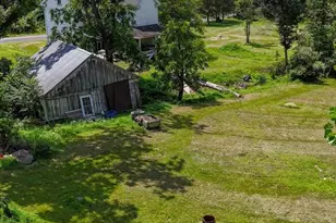 2310 Rostkowski Rd, Green Lane, PA 18054 - Photo 4