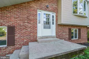 2317 E Orvilla Rd, Hatfield, PA 19440 - Photo 2