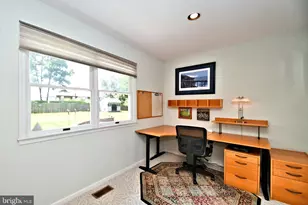 102 Gwynmont Dr, North Wales, PA 19454 - Photo 10