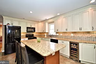 102 Gwynmont Dr, North Wales, PA 19454 - Photo 20