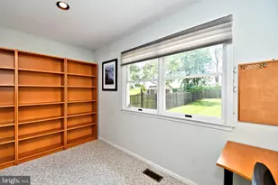 102 Gwynmont Dr, North Wales, PA 19454 - Photo 12