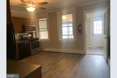 73 W 5th Street, Bridgeport, PA 19405 - Photo 8