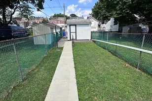 19 W 4th St, Pottstown, PA 19464 - Photo 8