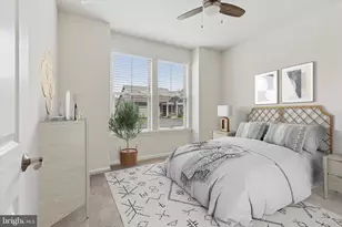 1095 Owen Ln, Hatfield, PA 19440 - Photo 4