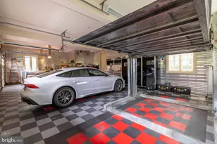 1121 Jefferson Ln, Huntingdon Valley, PA 19006 - Photo 10