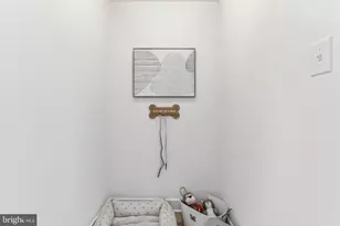 953 Riverplace Dr, Conshohocken, PA 19428 - Photo 22