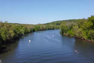 953 Riverplace Dr, Conshohocken, PA 19428 - Photo 2