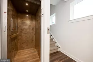 953 Riverplace Dr, Conshohocken, PA 19428 - Photo 6