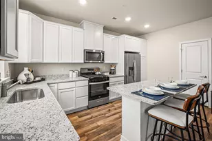 13 Ford St, Bridgeport, PA 19405 - Photo 14