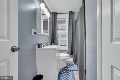 905 W Marshall Street, Norristown, PA 19401 - Photo 8