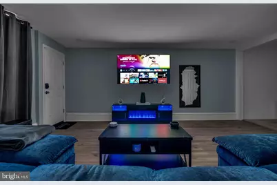 905 W Marshall Street, Norristown, PA 19401 - Photo 38