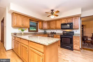 1423 Southwind Way, Dresher, PA 19025 - Photo 18