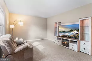 2126 Deer Ridge Dr, Pottstown, PA 19464 - Photo 12