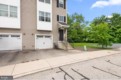 607 Apple Street, Conshohocken, PA 19428 - Photo 2