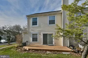 6403 Rolling Hill Dr, North Wales, PA 19454 - Photo 4