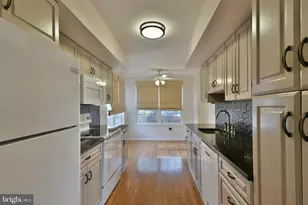 6403 Rolling Hill Dr, North Wales, PA 19454 - Photo 14